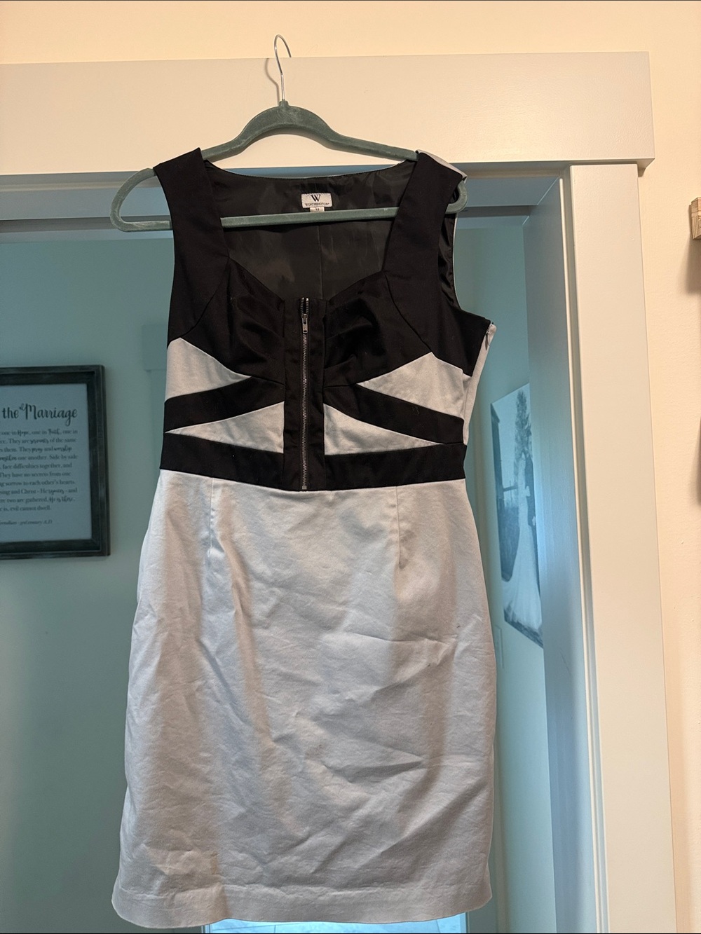 W by Worth Black & Silver Geometric Sheath Dress
